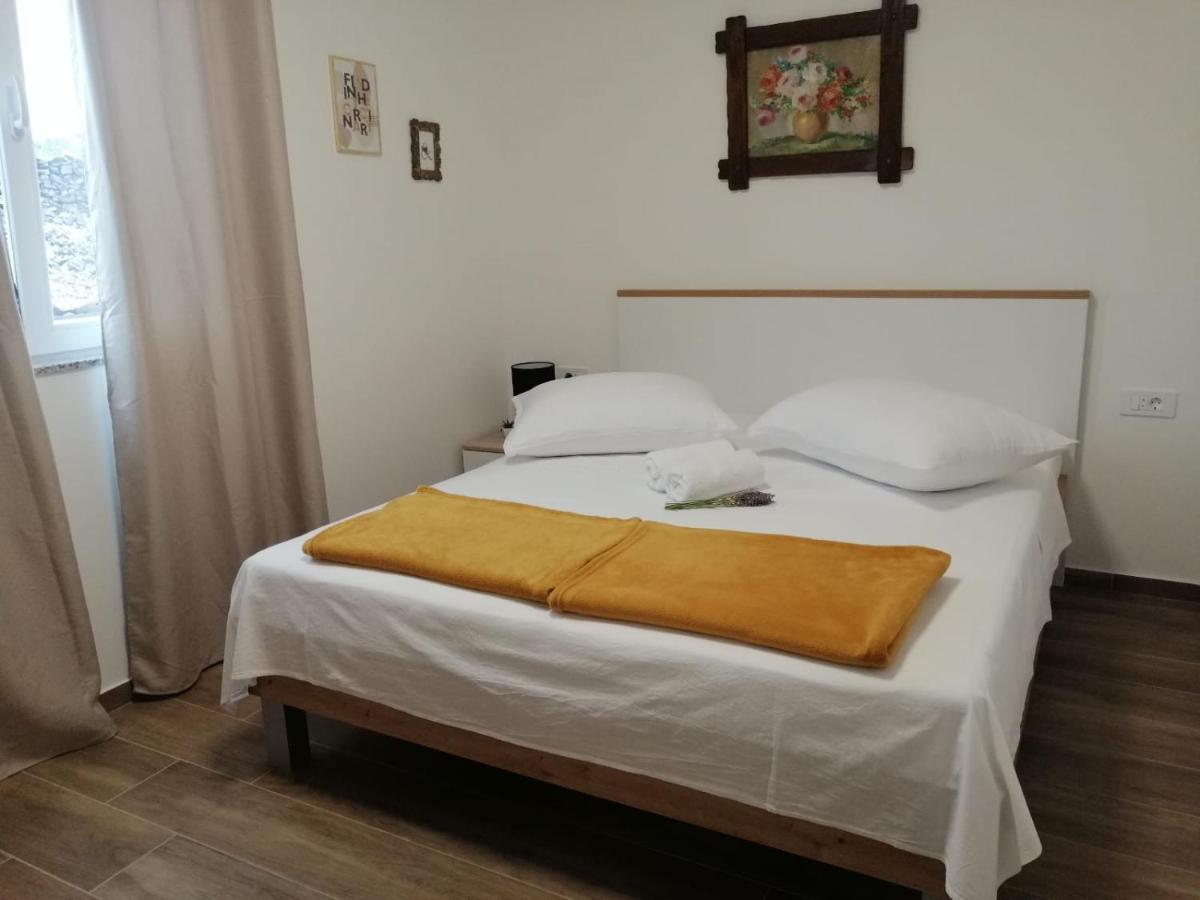 House For Rest Juricev Villa Vodice Bagian luar foto